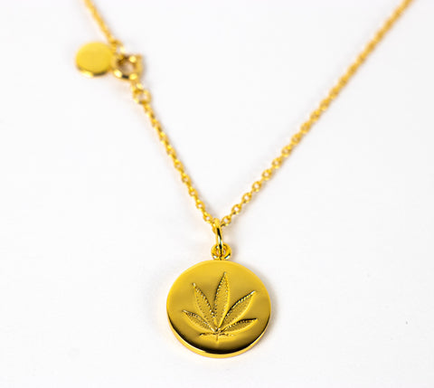 DISC NECKLACE - MARIJUANA